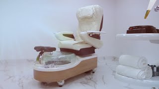 Venice Pedicure Spa,  State of the Art Shiatsu Roller Back Massage System