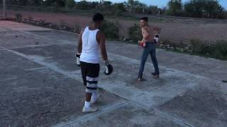 Ags MX 🇲🇽📍Street boxing Kickboxer vs boxer