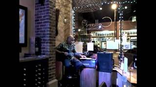 Live music at Cellars of Sonma featuring Robert Herrera Clip