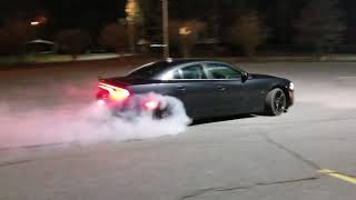 2017 Dodge Charger R/T Burnout