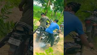 Bullet TOCHAN vs rx100’herohunk #rx100 #bulletlover #stunt #tochan #viralvideo #shortsvideo