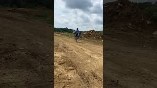 @RIDE_FAST YZ250 stoppie and wheelie