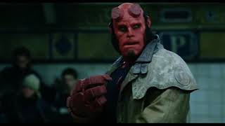 Hellboy - Red vs Sammael ( Italiano ) in stazione