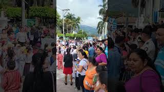 Desfile en honor a la patria Guatemala