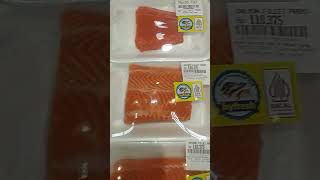 SUBHANALLAH  INILAH IKAN SALMON YANG KAYA AKAN OMEGA 3 , BEGITU LUAR BIASA KANDUNGAN GIZINYA.