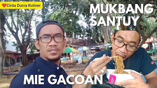 MUKBANG SANTUY MIE GACOAN #viral #trending #food #viralvideo #mukbang #miegacoan #santuy #kuliner