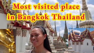 Bangkok's oldest temples in Thailand (Wat Pho) Beautiful architechture and landscaping.