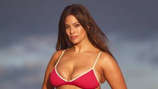 Ashley Graham in sexy red bikini #1. VIDEO LOOP!