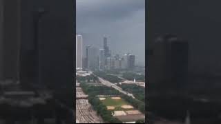 🇺🇸 Sirenas en #chicago US por la proximidad de que un tornado golpee la ciudad #viral