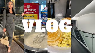 VLOGTOBER DAY 14: Two day vlog (Cooking and Taking pics) Ft. Saria & Unique| Shalaya Dae