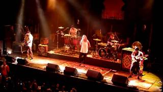 Dirty Heads - "Hipster" (live)