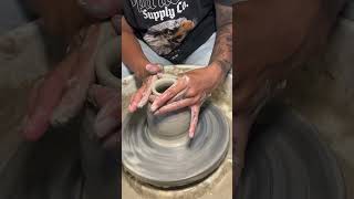 🎢 #pottery #clay #ceramics #shortsfeed #practice #potterylove #potterywheel