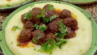 كرات اللحم مع بطاطس مهروس وجبة سريعه التحضير #food #cooking #youtubeshorts