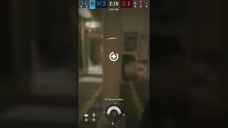 2 knife kills and a rush #tomclancysrainbowsixsiege #gaming