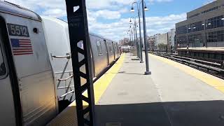 Brighton Shuttle arriving into Ocean Parkway