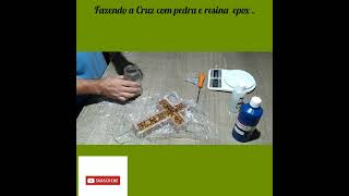 Fazendo Cruz com pedra e resina epóxi