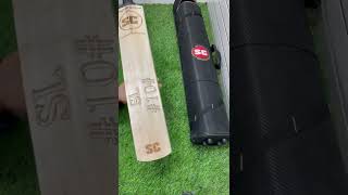 Premium English Willow cricket bat