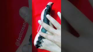 Amazing reverse leg mehndi।।beautiful foot mehndi design।।easy leg mehndi design#shorts #short