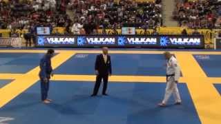 Xande Ribeiro x Ricardo 'Pezao' Oliveira: 2013 Worlds