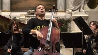 Vivaldi cello concerto (RV 419 in A minor) D.Amadio - Interpreti Veneziani (in rehearsal)