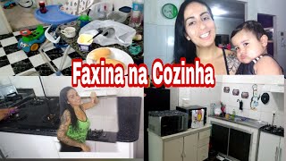 Faxina na cozinha/ Limpei o Suggar / muita sujeira.