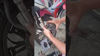 Mio i 125 replace brake pad