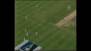 Crazy pitch - Ian Bishop vs PERTH 1997