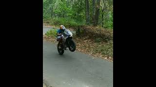 Ktm rc 200 best cornering and wheelie || best WhatsApp status || VorVibes✌