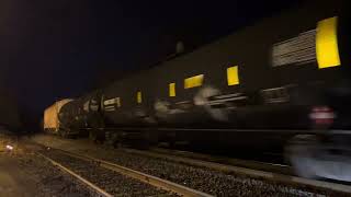 NS 4457 AC44C6M leads NS 10K through Piscataway,NJ with a nice K5LA!