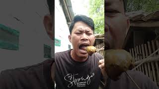 #shorts Makan kelapa kecil pake minyak @ADE CRAZY