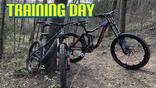 [VTT] Entrainement à la cool du samedi aprés midi (Giant Glory / Commencal Meta HT)