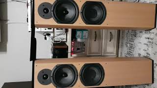 Wharfedale Diamond 9.5,TRIO KA-4700