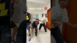 Marioo na madancers wake wakicheza (lonely) by Marioo-Dance video Chino kidd