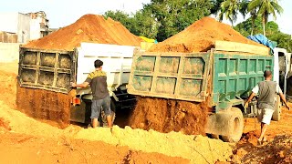 DUMP TRUK JOMPLANG MUATAN TANAH FULL BAK BERSAMAAN