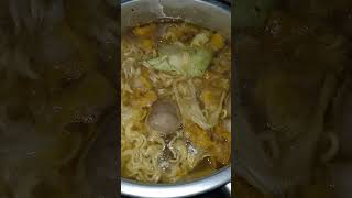 Mie kuah segar