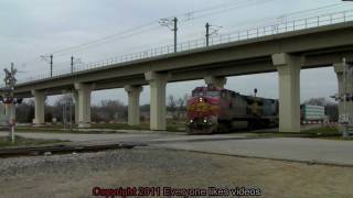 BNSF 646 warbonnet at Carrollton, Tx. 12/23/2011 ©