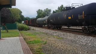 CSX River Subdivision: Q434 Speeding past Ridgefield Park with Flat wheels