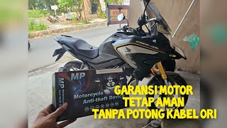 pasang alarm di motor honda CB 150X . pemasangan tanpa potong kupas kabel ori motor