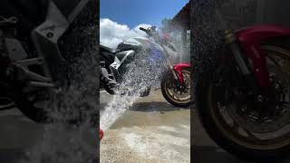 Bora da um banho na cb1000 #agua #moto #cb1000r