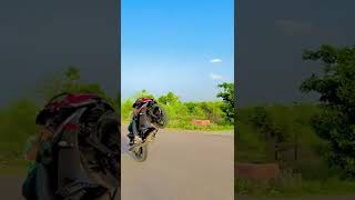 bike stunts video 😱😱 #shorts #short #stunts #stunt