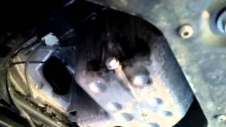 Easy Engine Oil Change - Mercedes C Class w203 220 CDI - 11/13