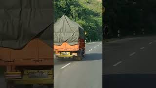 #shorts truck di jalur lingkar nagreg || #truck #truckoleng #shortstruck #shortvideo #truk