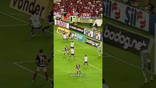 Bruno Henrique errando gol?