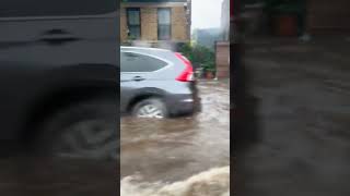 न्यूयॉर्क में रिकॉर्ड बारिश से बाढ़ जैसे हालात ।#us #NewYork #rain #flooding #viralvideo #fact