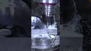 #cnclathe #cncmachining #cncturning #cncmachine #cncmilling #verticalmachinecenter #machinetools