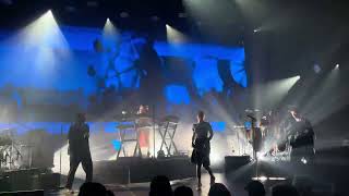 faithless 'thank you' (dido cover)@compensa arena - vilnius lithuania