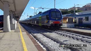 E464 561 Vivalto in partenza da Savona