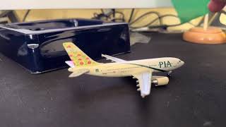 Unboxing Pakistan International Airlines Airbus A310-300 | AP-BEU Peshawar Livery | GeminiJets 1:400