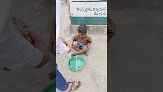 Giving food to a poor children | Helping Videos #shorts #helping #helpingpoor