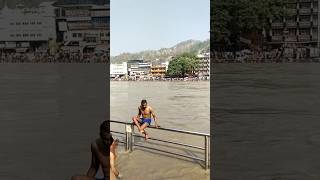 Haridwar✨ mai Ganga Snan 😌🙏|Har har Gange 📿#minivlog #shortvideo #gangariver